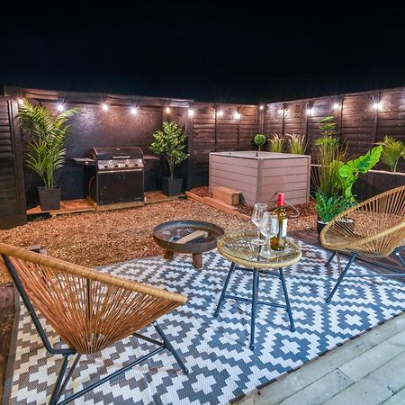 The Nest @The Outside Inn Mountfield 外观 照片