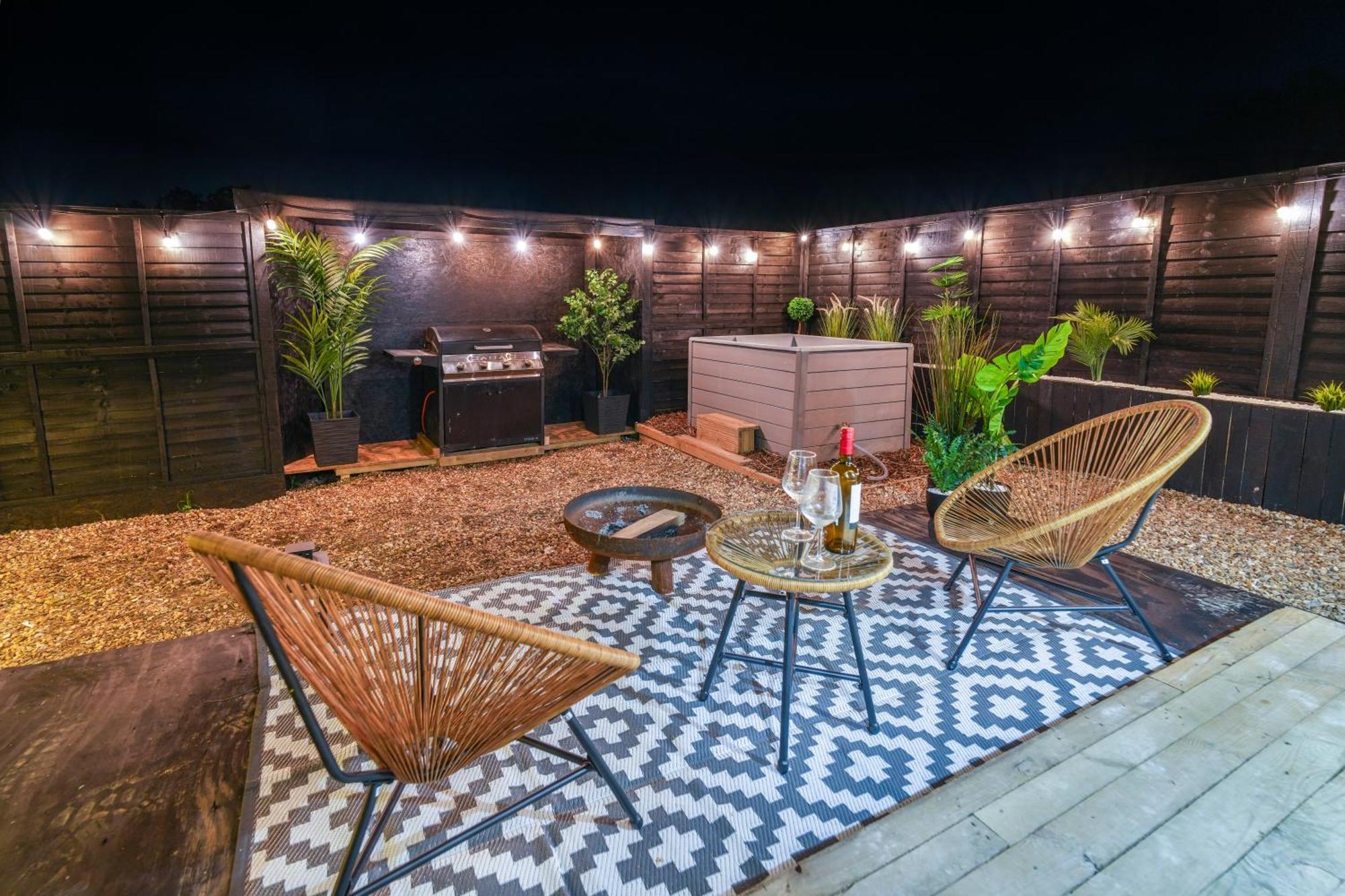 The Nest @The Outside Inn Mountfield 外观 照片